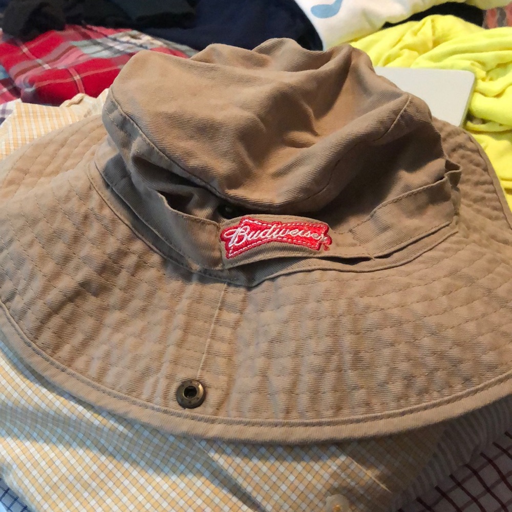 Budweiser logo bucket hat
